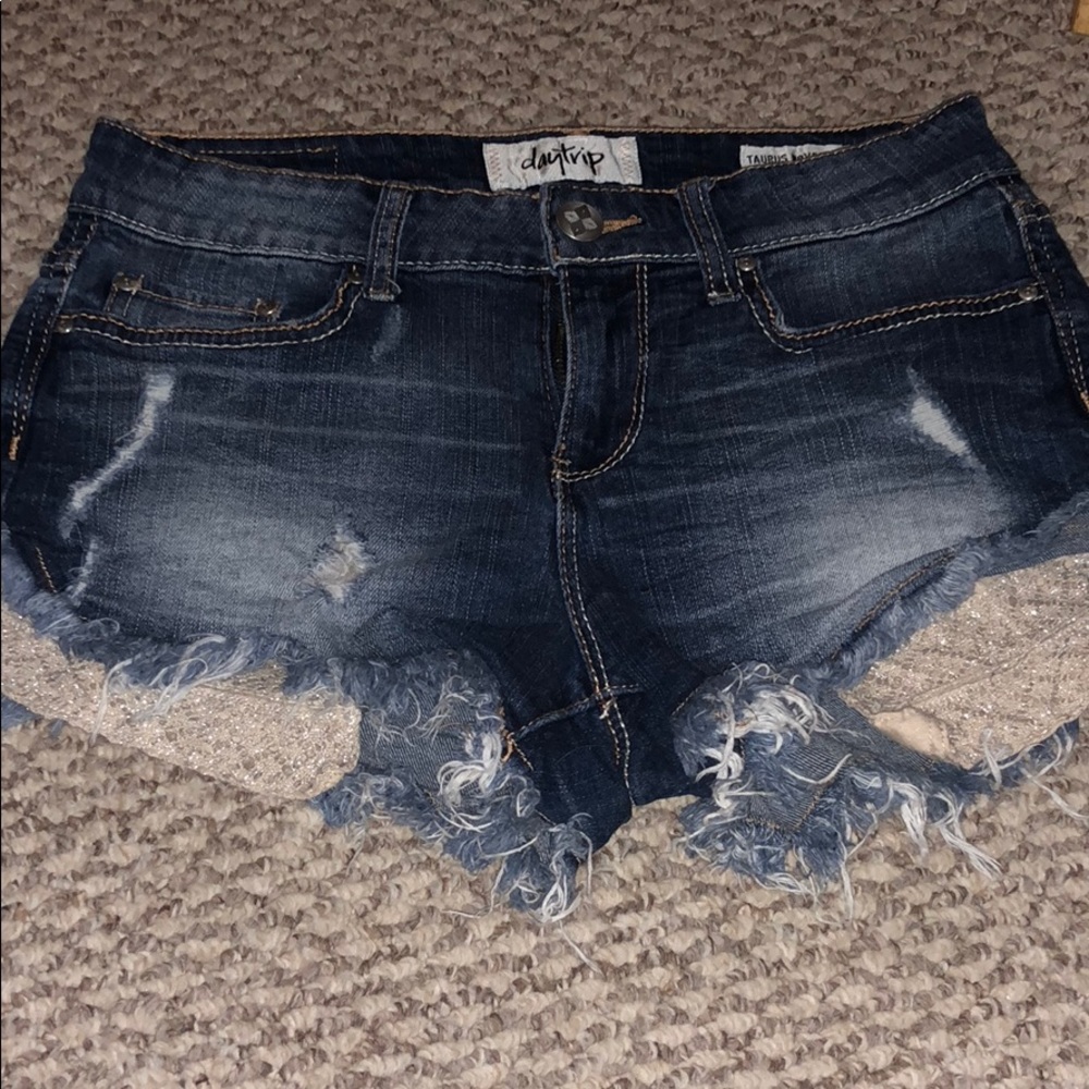 Daytrip Taurus Boyfriend short